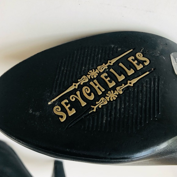 Seychelles Black Smooth Leather Ankle Bootie Sz-8 - Picture 9 of 10